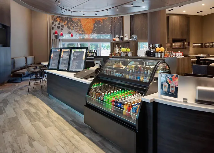 Courtyard By Marriott Dallas Downtown/Reunion District